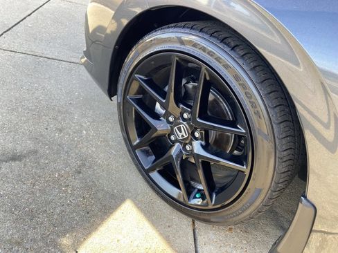 Used 2023 Honda Civic Sport image 24