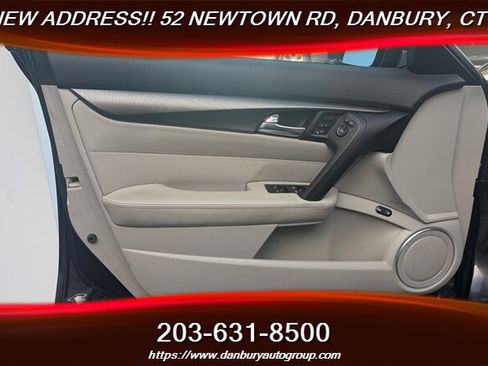 Used 2014 Acura TL w/ Technology Package FWD image 8