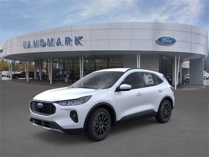 New 2025 Ford Escape SE