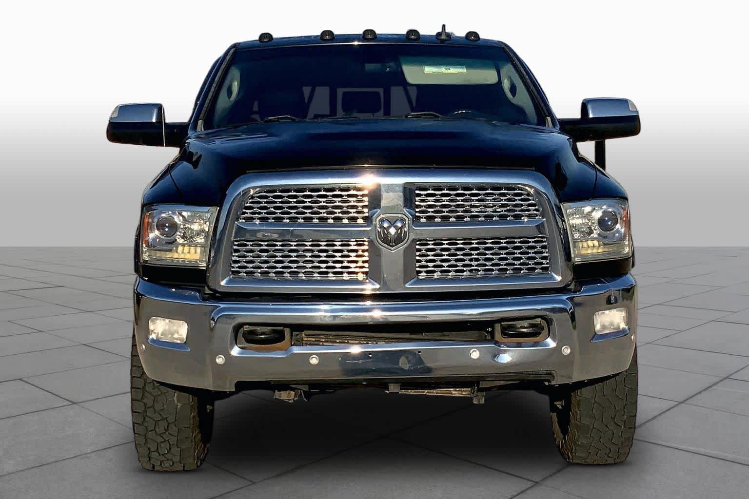 Used 2016 RAM 3500 Laramie AWD/4WD image 4