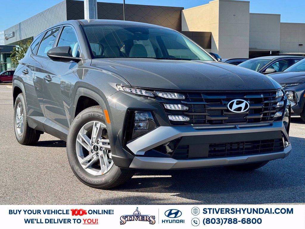 New 2026 Hyundai Tucson SE w/ Tow & Go Package FWD image 1