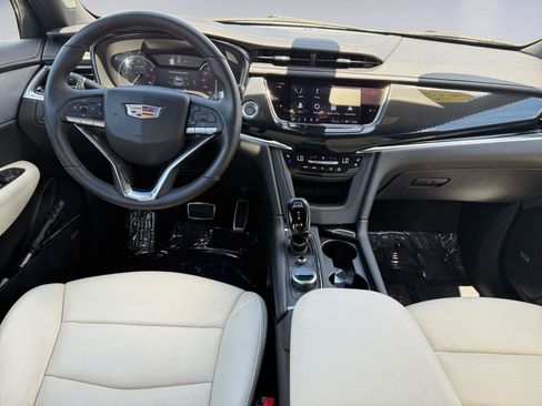 Certified 2024 Cadillac XT6 Sport AWD/4WD image 21
