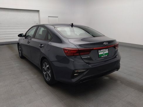 Used 2021 Kia Forte LXS FWD image 5