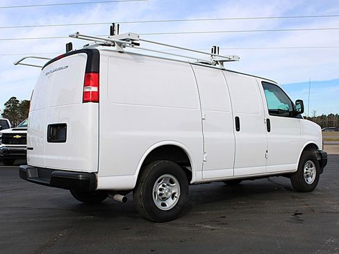 Used 2024 Chevrolet Express 2500 WT 135WB CARGO VAN w/ Driver Convenience Package image 6
