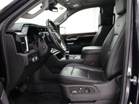 Used 2023 GMC Sierra 1500 Denali AWD/4WD image 8