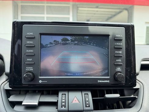 Used 2021 Toyota RAV4 XLE Premium AWD/4WD image 26