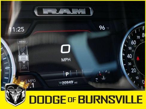 Used 2025 RAM 1500 Laramie AWD/4WD image 31
