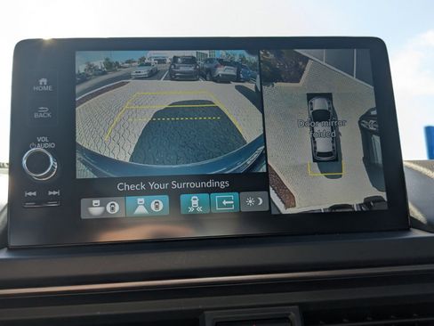 New 2025 Honda Pilot TrailSport image 8