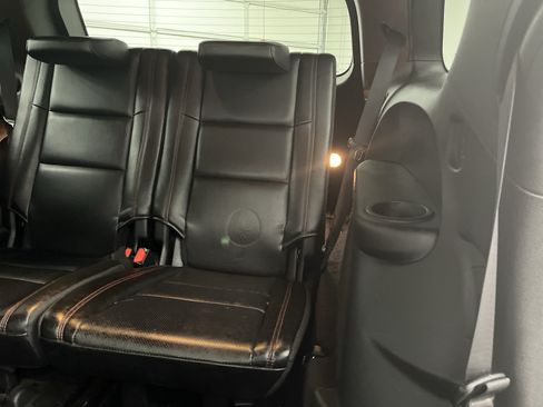Used 2023 Dodge Durango GT AWD/4WD image 17