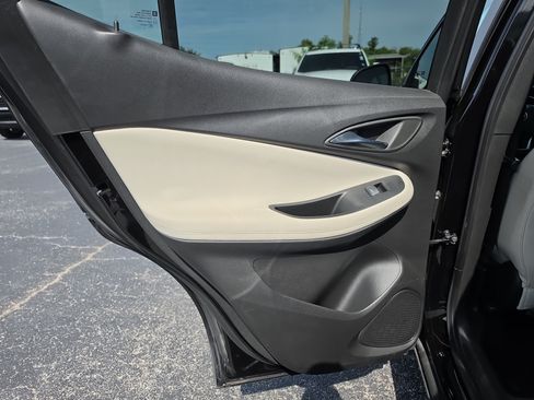 Certified 2023 Buick Encore GX Preferred w/ Cold Weather Comfort Package FWD image 13