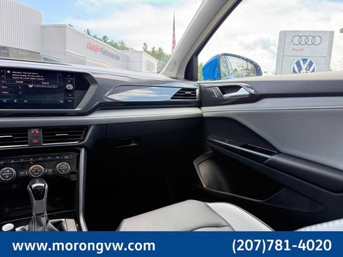Used 2023 Volkswagen Taos SEL AWD/4WD image 35