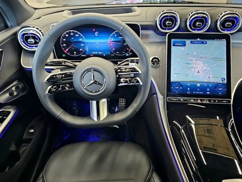 New 2026 Mercedes-Benz GLC 300 4MATIC image 31
