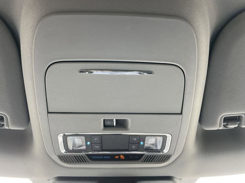 Used 2023 Ford F150 Lariat w/ Equipment Group 502A High AWD/4WD image 33