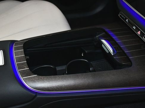 Used 2025 Mercedes-Benz E 450 4MATIC Sedan image 63