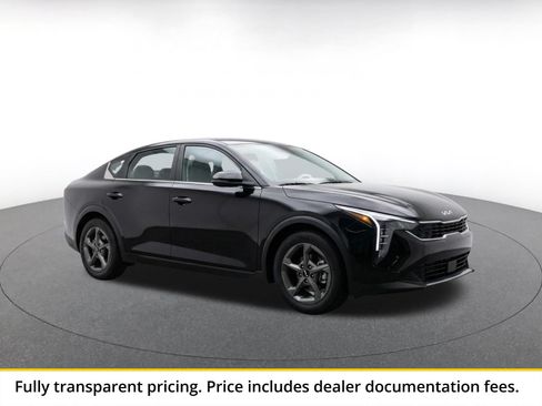 Used 2026 Kia K4 FWD image 1