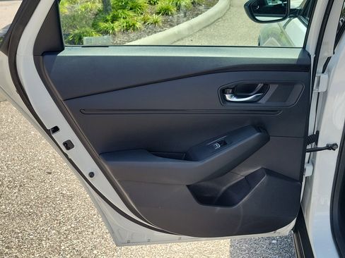 Used 2025 Honda Accord SE image 14