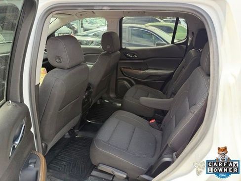 Used 2023 GMC Acadia SLE AWD/4WD image 6