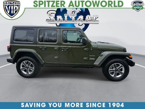 Used 2022 Jeep Wrangler Unlimited Sahara w/ LED Lighting Group image 9
