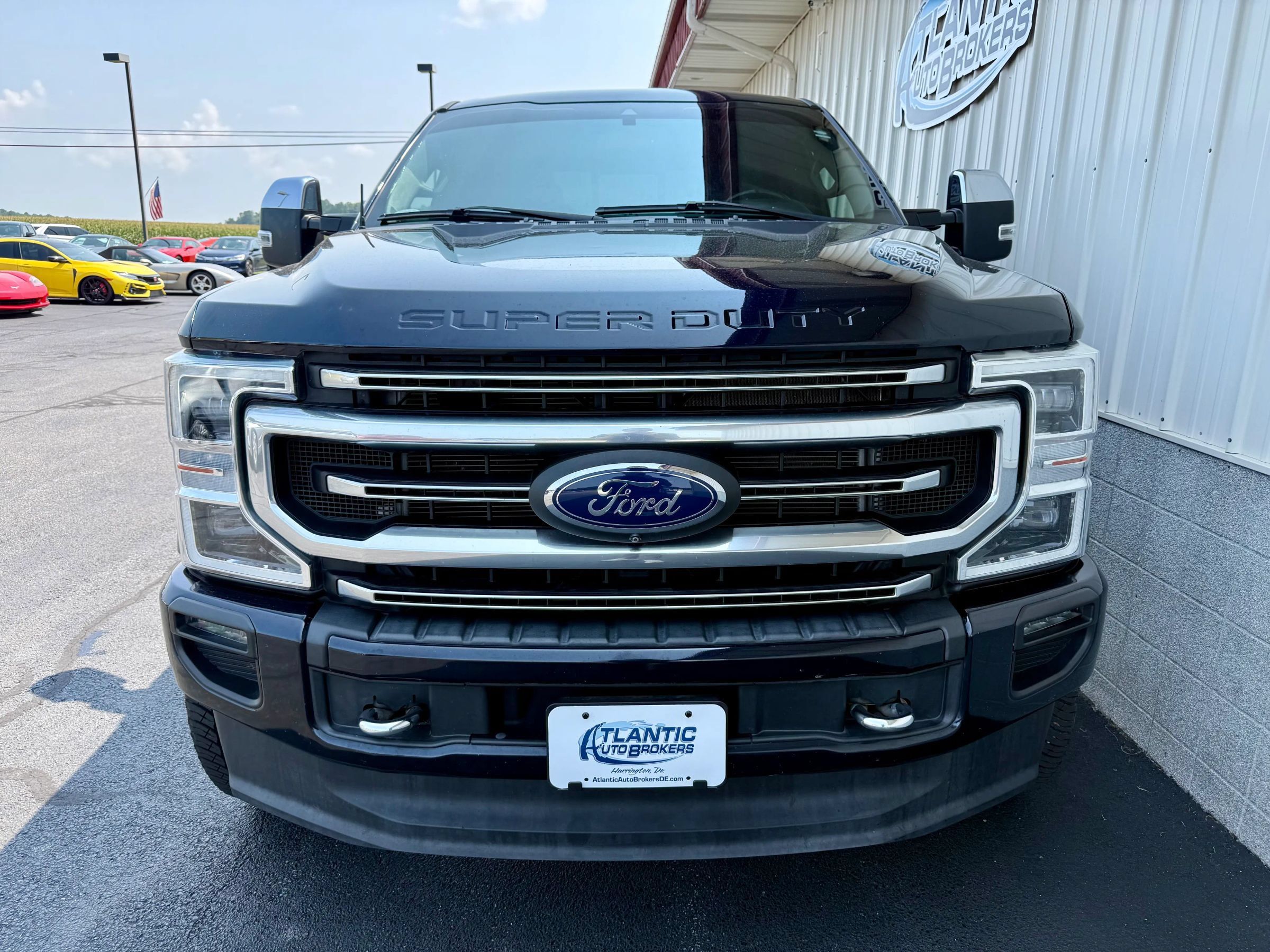 Used 2022 Ford F250 Platinum w/ FX4 Off-Road Package AWD/4WD image 7