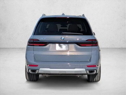 New 2026 BMW X7 xDrive40i w/ Executive Package image 7