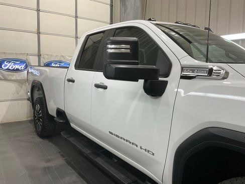 Used 2024 GMC Sierra 3500 Pro w/ Convenience Package AWD/4WD image 5