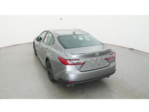 New 2026 Toyota Camry SE image 6