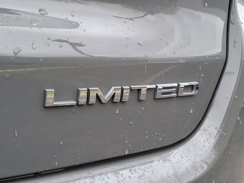 Certified 2022 Jeep Compass Limited image 7