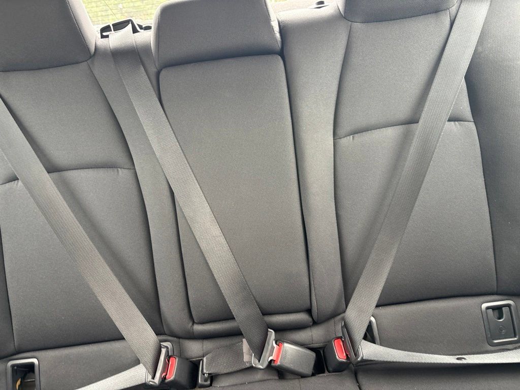 Used 2025 Toyota Corolla LE FWD image 17
