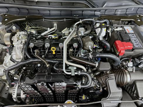 Used 2025 Nissan Altima 2.5 SV image 30