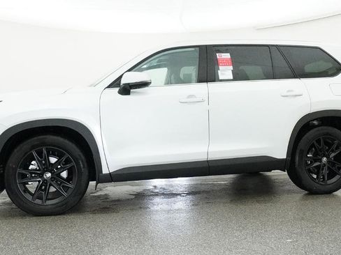 New 2026 Toyota Grand Highlander Platinum image 27