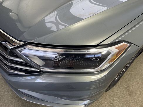 Used 2019 Volkswagen Jetta SEL FWD image 28