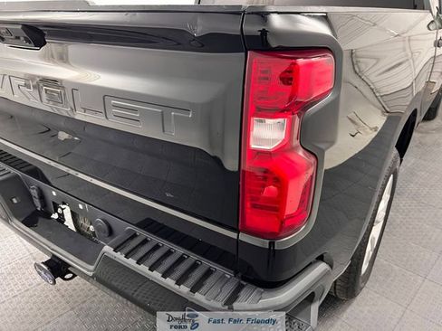 Used 2022 Chevrolet Silverado 1500 Custom AWD/4WD image 14