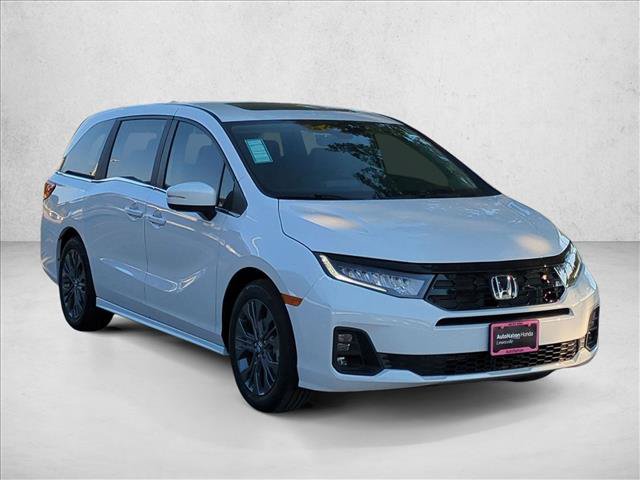 New 2027 Honda Odyssey Touring image 7