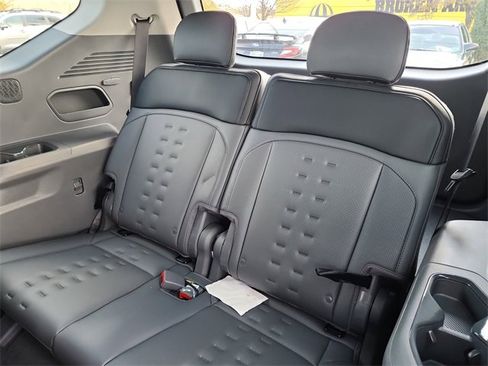 New 2026 Kia EV9 Wind image 16