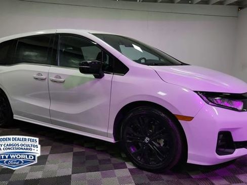 Used 2025 Honda Odyssey Sport-L image 8