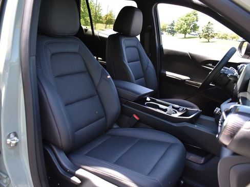 Used 2026 Chevrolet Equinox LT w/ Convenience Package II AWD/4WD image 35