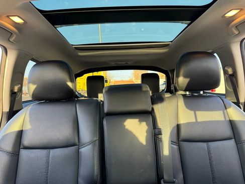 Used 2020 Nissan Pathfinder Platinum image 20