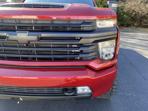 Used 2023 Chevrolet Silverado 2500 High Country w/ Z71 Off-Road Package image 14