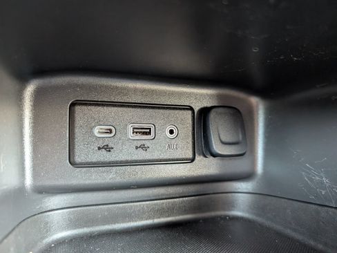 Used 2020 Chevrolet Equinox LT AWD/4WD image 24