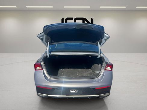 Used 2021 Kia K5 LXS image 32