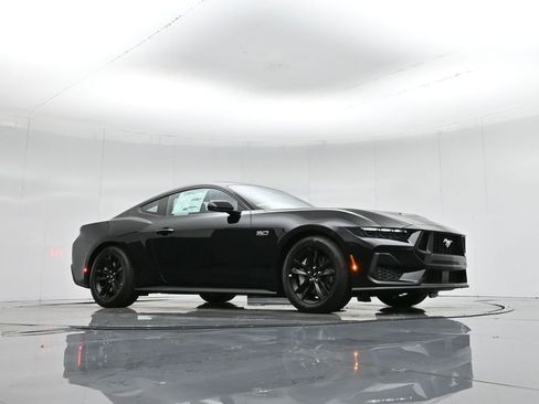 New 2026 Ford Mustang GT image 3