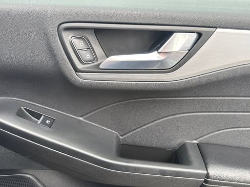 Used 2023 Ford Escape Platinum AWD/4WD image 20