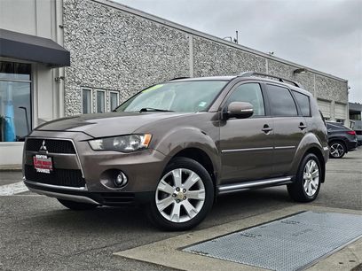 Used 2011 Mitsubishi Outlander SE