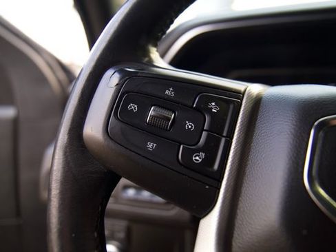 Used 2021 GMC Yukon Denali AWD/4WD image 23