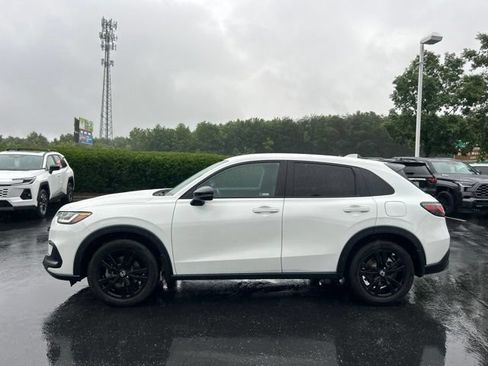 Used 2026 Honda HR-V Sport image 12
