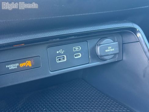 Certified 2025 Honda CR-V EX image 24