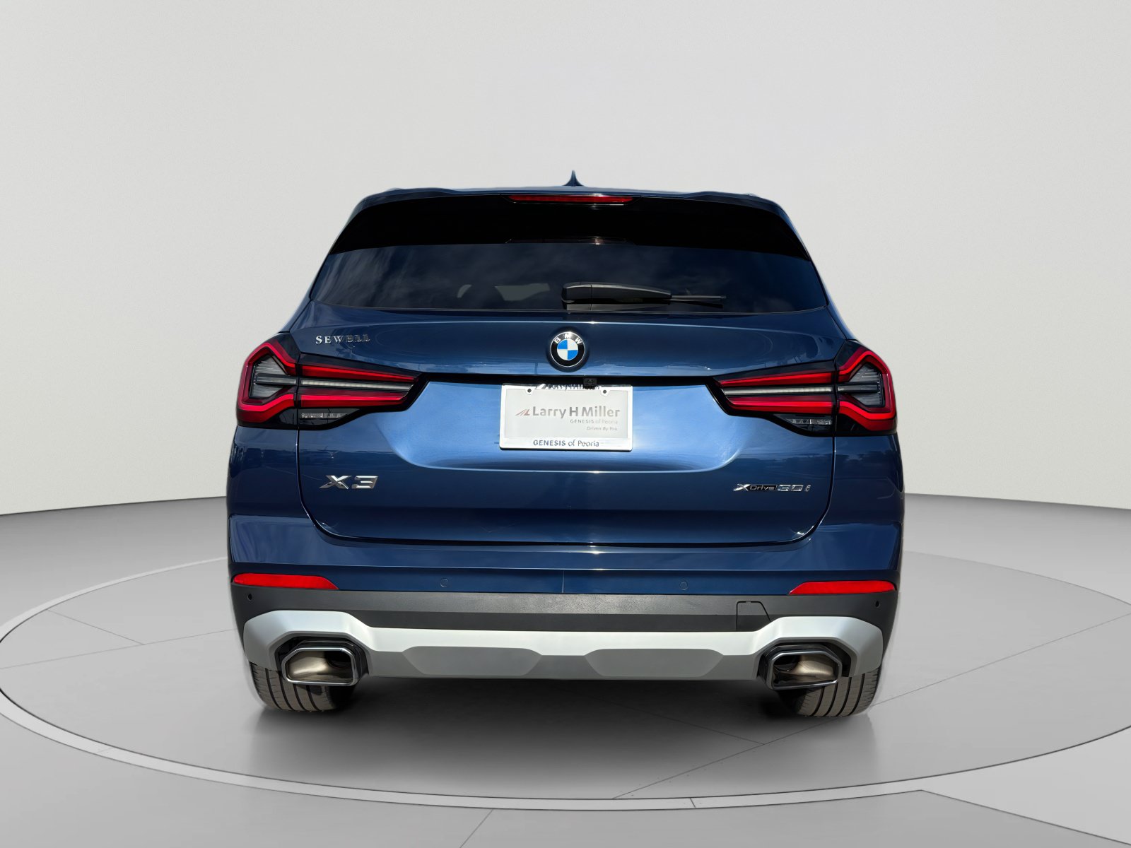 Used 2024 BMW X3 xDrive30i w/ Convenience Package AWD/4WD image 4