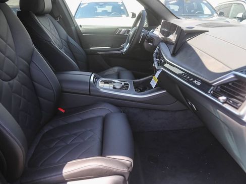 New 2026 BMW X5 sDrive40i w/ Parking Assistance Package RWD image 12