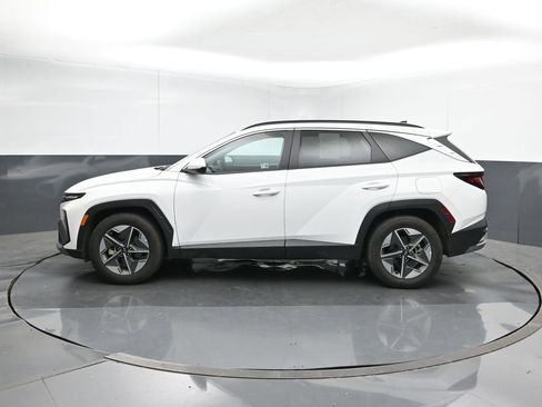 Used 2025 Hyundai Tucson SEL image 3