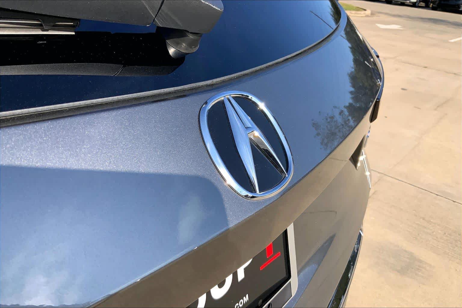 Used 2025 Acura MDX w/ Technology Package FWD image 31
